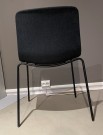 Fredericia, Pato Chair 4202, Mørkt grått stoff  (utstillingsmodell) thumbnail